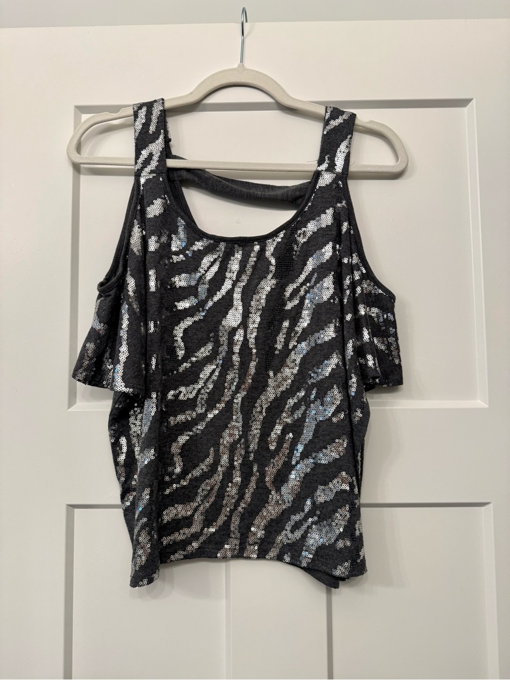 Romeo & Juliet Couture Black and Silver Sequin Cold-Shoulder Tank